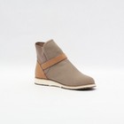 Foto 17 di 21