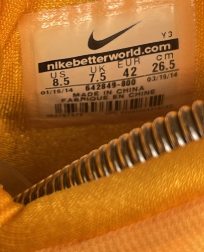 Size 8.5 - Nike Max LeBron 11 Low Floridian - Picture 3 of 6