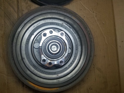 FORD FIESTA MK8 2017+ B479 FAHRER RECHTS HINTEN BREMSTROMMEL MONTAGE H1BC-2209 - Bild 4 von 4