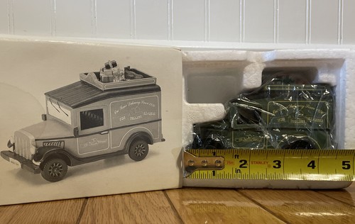 Dept 56 Heritage Village Collection Village Express Van #5865-3 GREEN - Foto 7 di 7