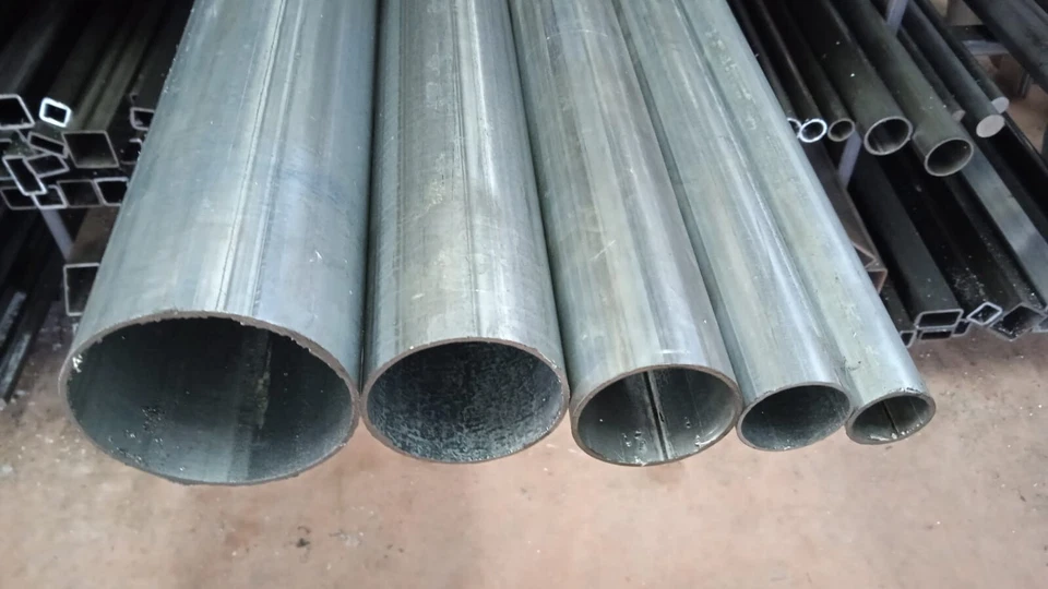 Profilo tubo tondo ZINCATO lungo 2 PEZZI DA 1.5 METRI - Immagine 3 di 4