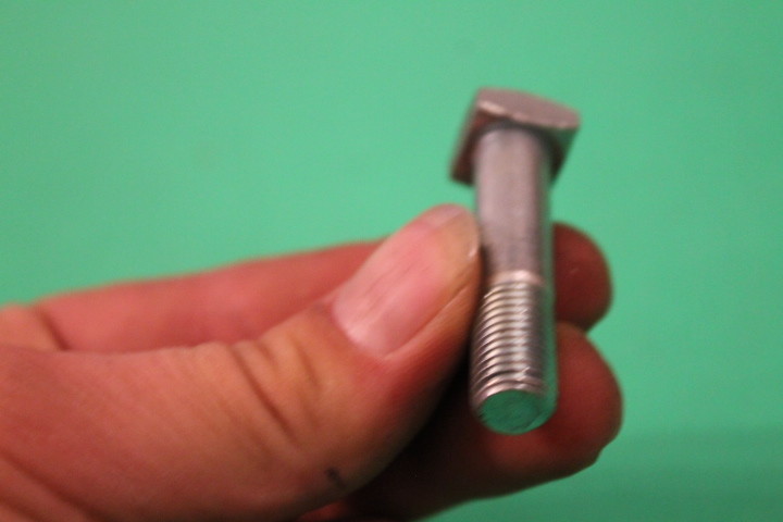 アクセサリー U1 Kawasaki NOS NEW 92001-181 Rear Sprocket Bolt KZ KZ1000 1977