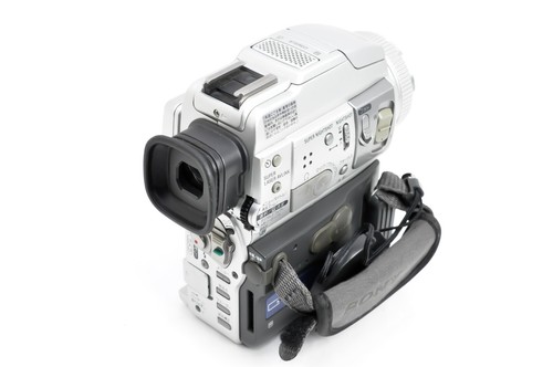 Sony Handycam DCR-PC110 Mini DV Camcorder Nightshot from JAPAN 2359 - Picture 17 of 24
