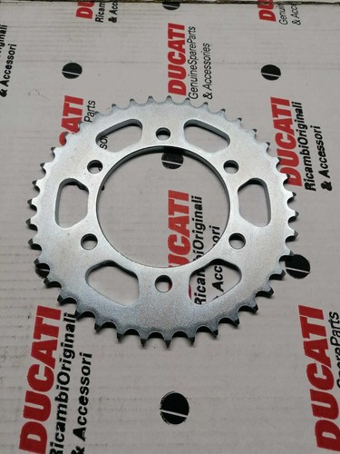 Corona Z 39 Passo 520 Originale Ducati Performance per Ducati Monster 49410043A - Imagen 2 de 3
