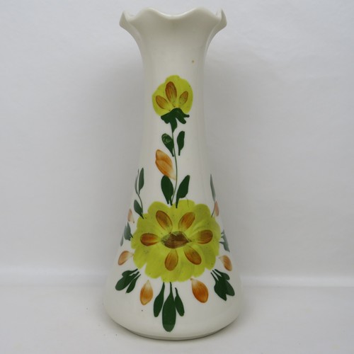 2 Vintage Blue Ridge Southern Pottery Signed Hand Painted 9" Ruffle Edge Vases - Picture 9 of 17