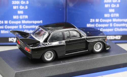 Coche de carretera negro Kyosho 1/64 Mini y BMW Collection BMW 320i Turbo Gr.5 E21 1977 - Imagen 3 de 4