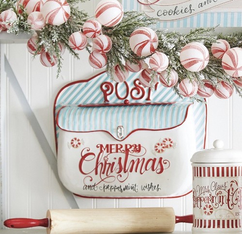 Peppermint Wishes Christmas Decor SET OF ALL FOUR INCLUDED!! - Picture 6 of 7
