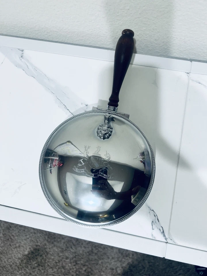 Perma Brite Chrome By National Silver Company, Silent Butler Crumb Catcher. - Image 4 of 4