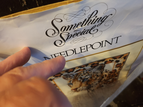 Leopard Picture Something Special Needlepoint 14" x 14" 30435 Kit Open Complete - Picture 6 of 6