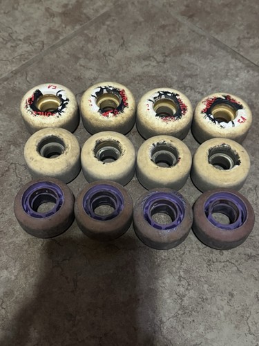 Vintage Skateboard Wheels Lot - Picture 1 of 6