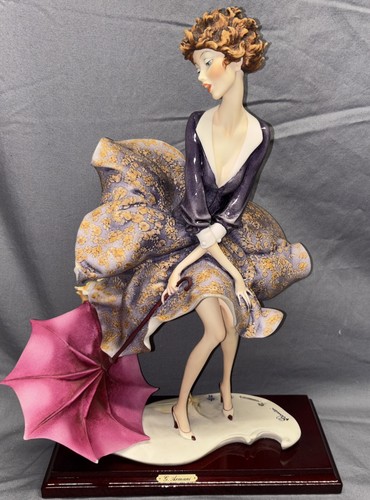 1989 Giuseppe Armani Figurine Four Seasons Collection Autumn The Umbrella