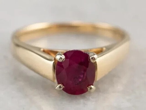 Anillo de compromiso solitario de rubí rojo creado en laboratorio redondo de 1 quilate enchapado en oro amarillo de 14 quilates - Imagen 2 de 6