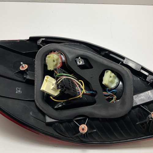 2005 - 2008 Mercedes R171 SLK350 Right Side Tail light OEM  A 171 820 08 64 - Picture 13 of 19