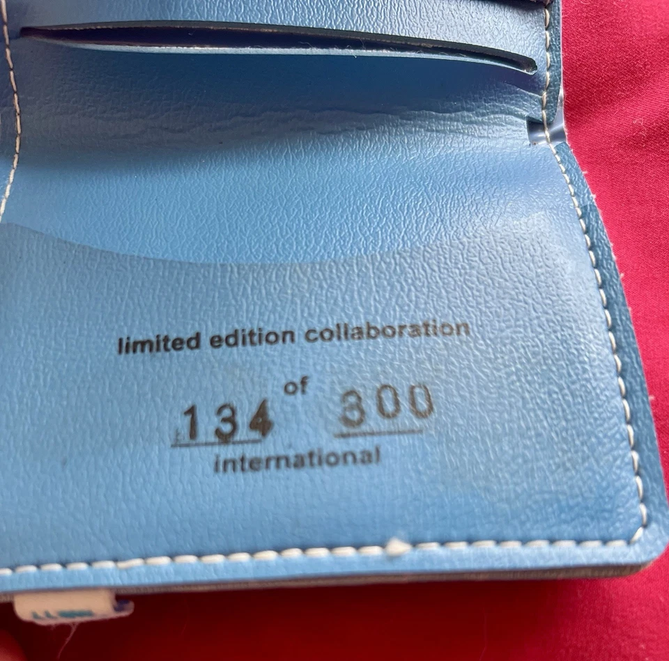 CARTERA ELVIS - Edición Limitada (134/300) Rock n Roll - con Imagen del “Rey” Foto 3 de 4