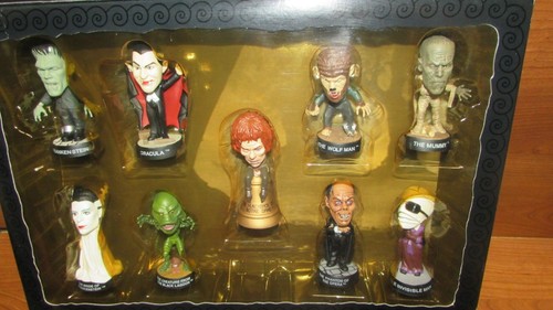Universal Studios Monsters Little Big Heads First Edition FAO Schwarz #0583