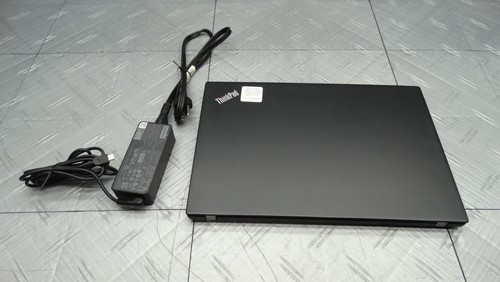 Lenovo Thinkpad T480S 12" Core i5-8350U vPro @ 1.70GHz 8GB RAM 237GB SSD Win 10 - Picture 1 of 8