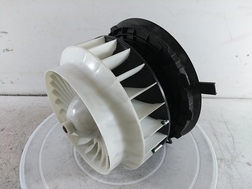 Blower Motor 2017 MERCEDES E CLASS 2015-2022 Heater Fan - Picture 2 of 9