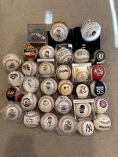 MLB Commemorative Baseball Lot – Ripken, Jackie Robinson, Mays, Teams –30+ Balls