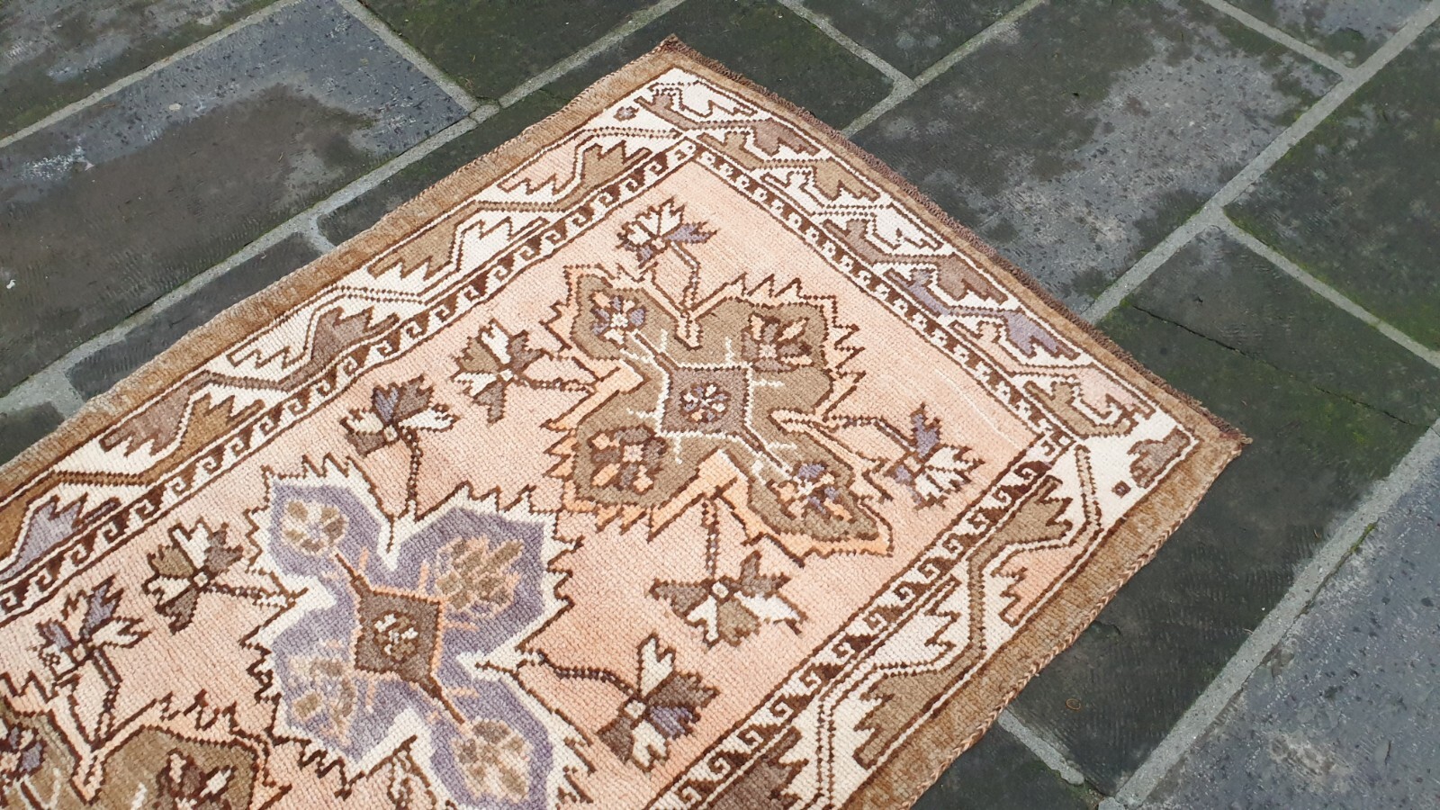 Picture 4 of 10