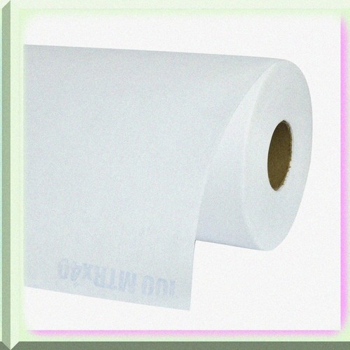 CraftEase White Iron-On Fabric Stabilizer - 36"x36" Medium Weight, Single-Sided - Foto 3 di 5