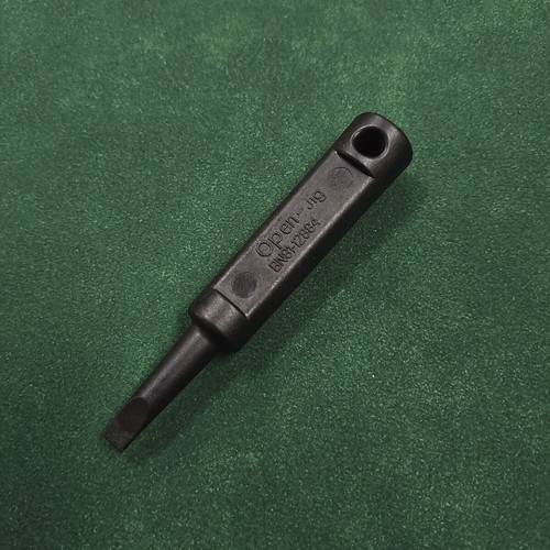 BN81-12884A BN81-12884 TV Screwless Rear Cover Opening Jig Key Tool / Jig - Picture 5 of 5