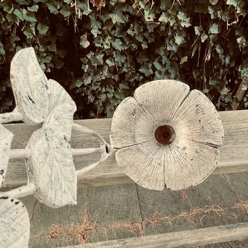 18" Morning Glory Garden Bronze Metal Single Candle Holder White Paint Metal - Picture 7 of 10