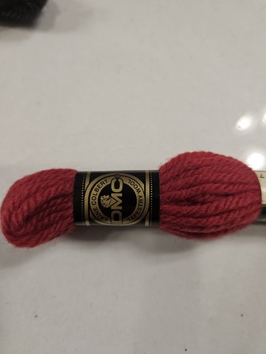 Laine Colbert DMC 8.7 yards each 100% virgin wool Lot Of 15 4C - Picture 2 of 7