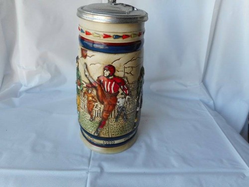 Vintage Football Lidded Stein/Mug 1983 #243488 Avon 30oz - Picture 2 of 7