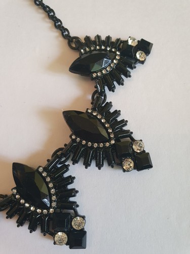 Black Metal Statement Necklace With Diamantes On Chain - Picture 4 of 4