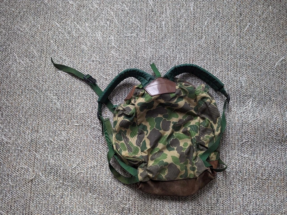 Mochila vintage CABELAS PIEL DE RANA lona BOLSO CUERO camuflaje jansport años 90 Foto 3 de 4