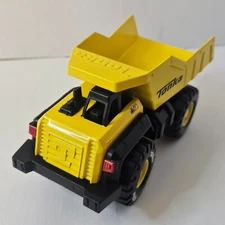 Tonka Hasbro Dump Truck Classics Toy Metal Plastic Yellow Black 2020