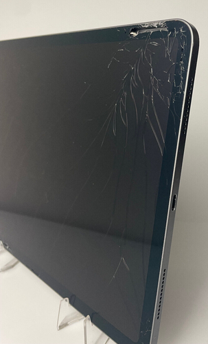 Apple iPad Pro 11" 2nd Gen 256GB Space Grey - Spares + Repairs Ref1476 - Picture 3 of 6