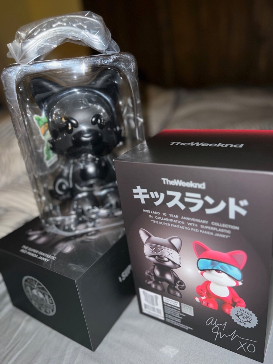 その他 SUPERPLASTIC THE WEEKND OXCY / BLIND The Weeknd Taps Superplastic to Celebrate 10 Years of 'Kiss