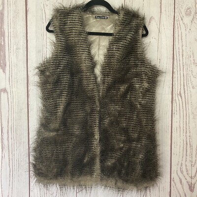Amanda Blu Women s M Medium Fuzzy Faux Fur Vest Striped Lightweight Hook & Eye