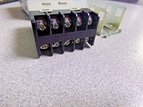 Omron 1.8 to 2.6 VA Power Rating, Standard, Electromechanical,Screw GP RELAY(TJ) - Picture 2 of 5