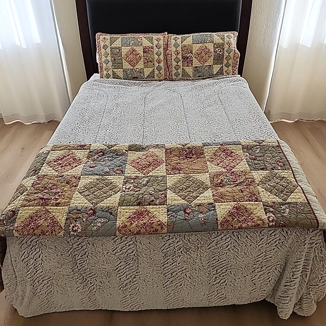 Foto 3 di 9