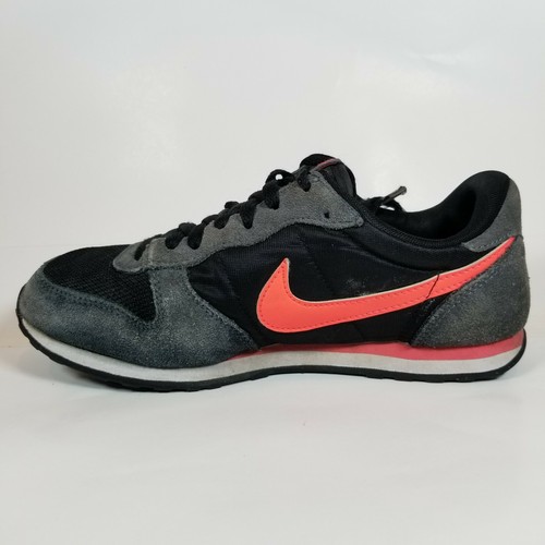 Nike Genicco Black/Pink/White Running Sneakers (644451-063) Women's Size 8 - Picture 9 of 12