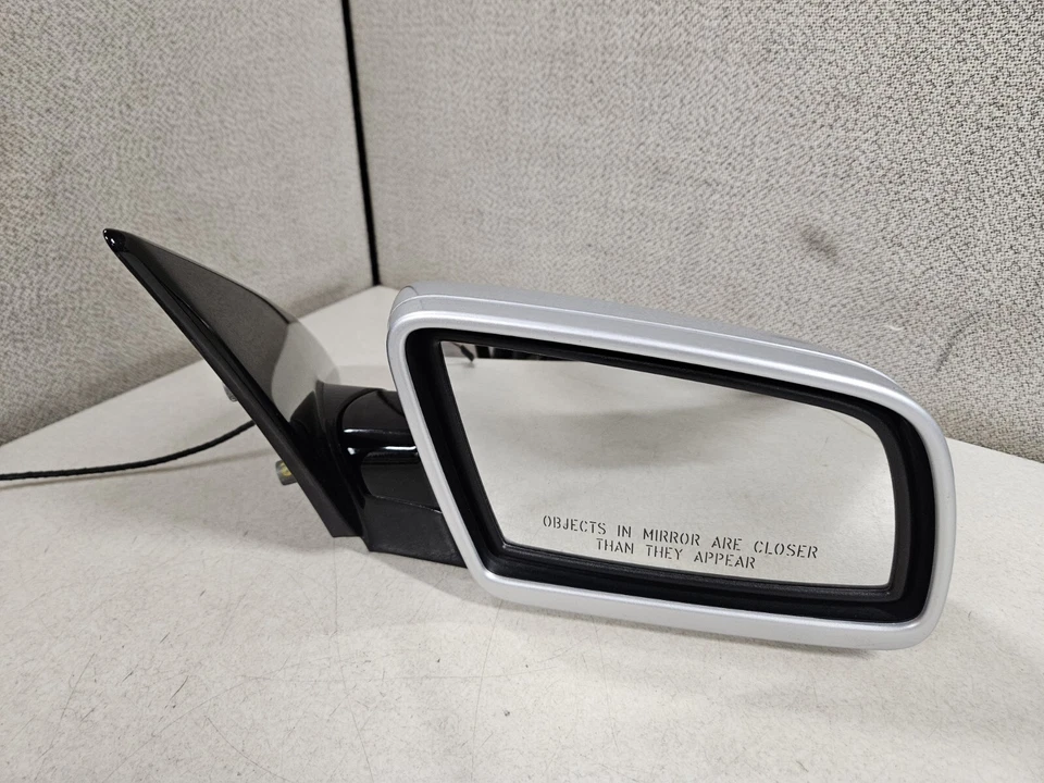 Espejo retrovisor lateral derecho para pasajero BMW 650i 2006-2010 con luz de charco plateado OEM Foto 3 de 4