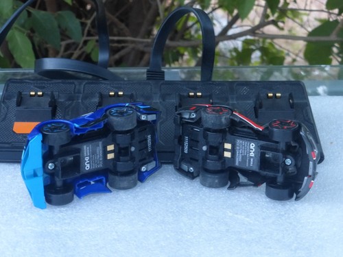 Anki Overdrive 2 Super Cars & 4 Car Charging base + Quick Start Guide - Picture 6 of 11