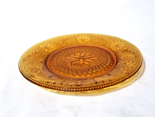 Set of 4 Tiara Indiana Amber Glass Daisy Sandwich 8.25" Salad Dessert Plates Lot - Picture 3 of 7