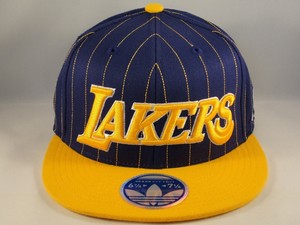 lakers flexfit hat