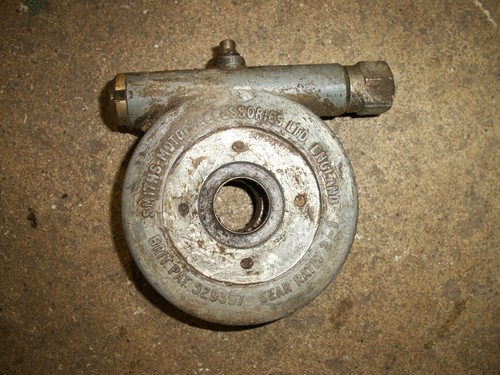 Triumph Smith Speedometer Gearbox 200cc Tiger Cub T20 1961 - Picture 1 of 2