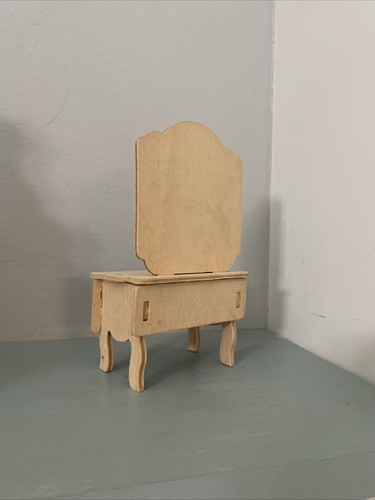 Dollhouse furniture wood assembled painted with tulips, beds table dresser chair - Picture 3 of 12