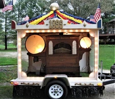 Wurlitzer 104/105 w/drums, book of building plans.