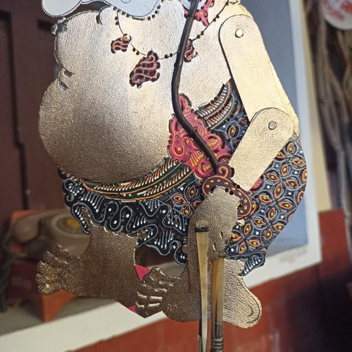 Leather Wayang Kulit Shadow Puppets Bagong, Exclusive Art for Collection - Picture 4 of 6