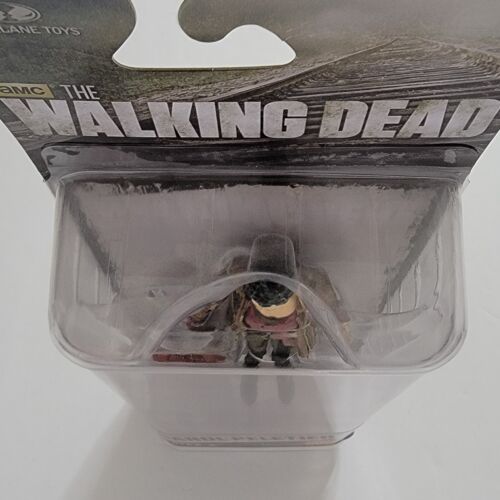 The Walking Dead Action Figure Carol Peletier Series 6 McFarlane Toys Sealed MIB - Picture 4 of 5
