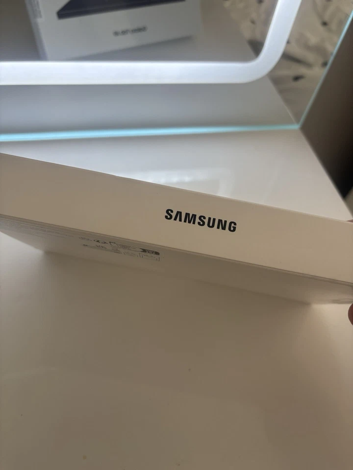 Samsung Galaxy Tab A9 - Image 3 of 4