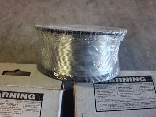 Lincoln Electric .035" Innershield NR-211-MP-RSP Flux-Cord Welding Wire ED030584 - Picture 9 of 9