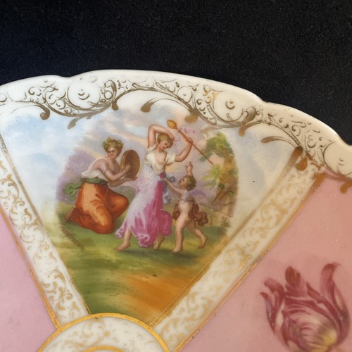 Vintage Meissen-Style Pedestal Bowl/ centre piece maidens & cherub Decoration - Picture 5 of 22