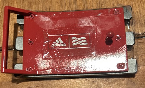 Adidas Trophy Belt Buckle Red NIB - Afbeelding 2 van 5